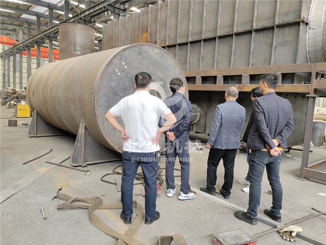 热烈欢迎韩国客户来我厂参观咖啡渣看片网站观看