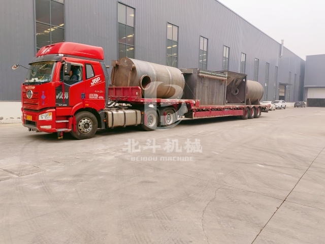 干馏卧式看片网站观看启程发往洛阳,尽显看片黄全部免费机械制造风采